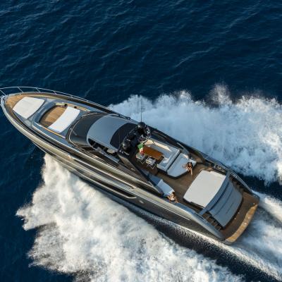 Riva 76’ Bahamas Super: innovative technology meets smart appeal